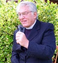 Free Vicar Giving Sermon Stock Images - 2581884