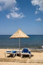 Free Sunshade And Couch Royalty Free Stock Images - 2666529