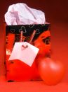 Free Gift Bag Heart Royalty Free Stock Photos - 461718