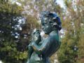 Free Kid Statue Royalty Free Stock Photos - 592498
