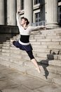 Free Female Dancer In The Outdoor Royalty Free Stock Images - 8372409