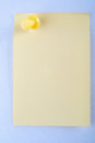 Free Post-it Note With Pin Royalty Free Stock Photography - 8743387