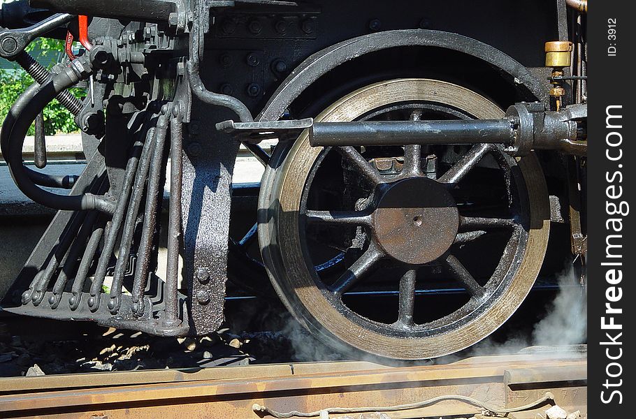 Steam engine front wheel