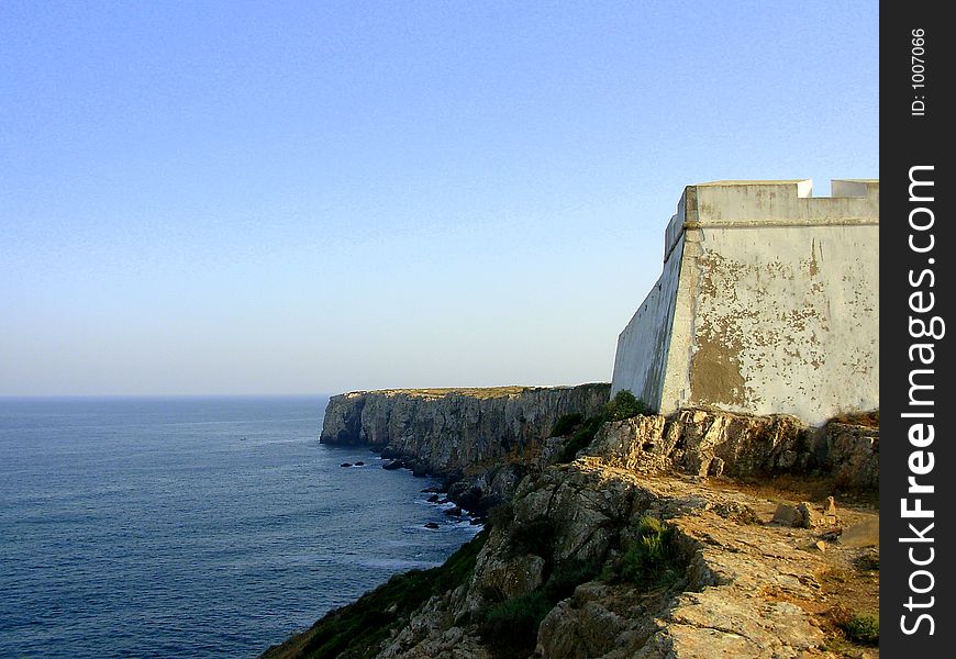Fort of sagres in the place more ocidente of the european continent. here the D.henrique Infant constructed its school of navigation to form the portuguese navigators of the maritime discoveries of century xv