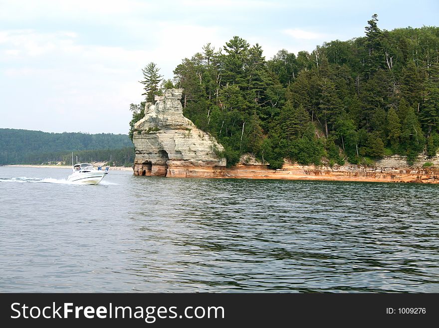 Pictured rocks on superior lake shore