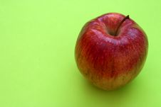 Single Red Apple Royalty Free Stock Images