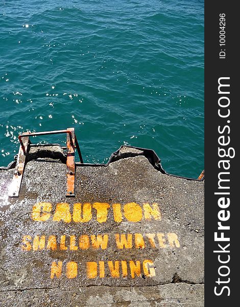 Caution Shallow Water Warning Sign