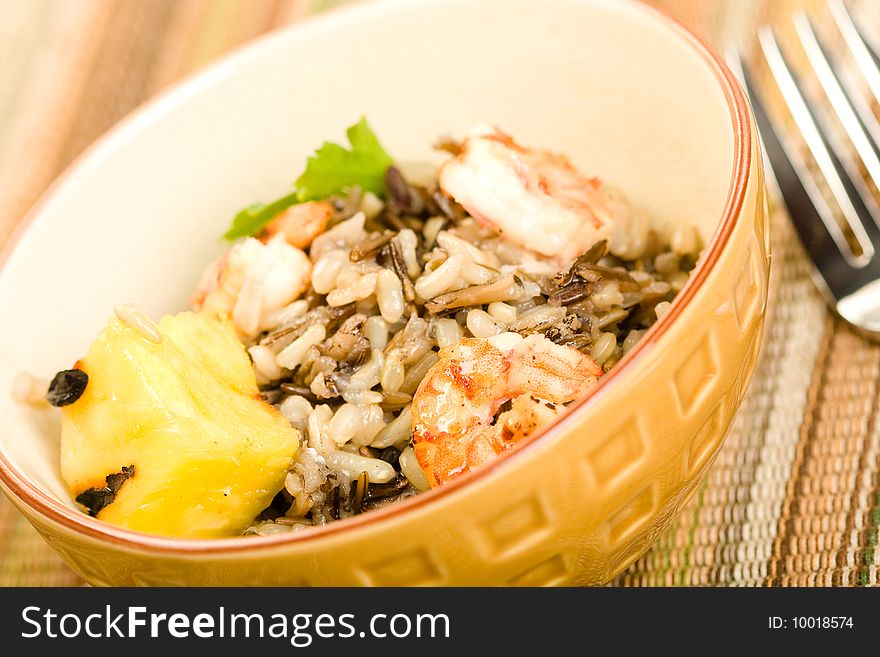Grilled shrimp with wild rice