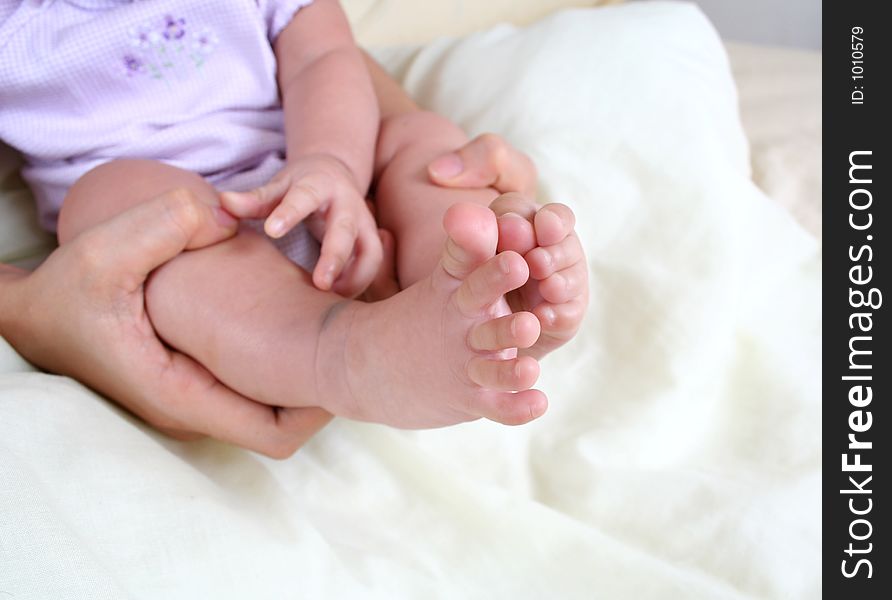 Baby's feet 3