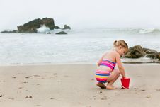 Girl Playing In The Sand Royalty Free Stock Photos Girl Playing In The Sand Royalty Free Stock Photos