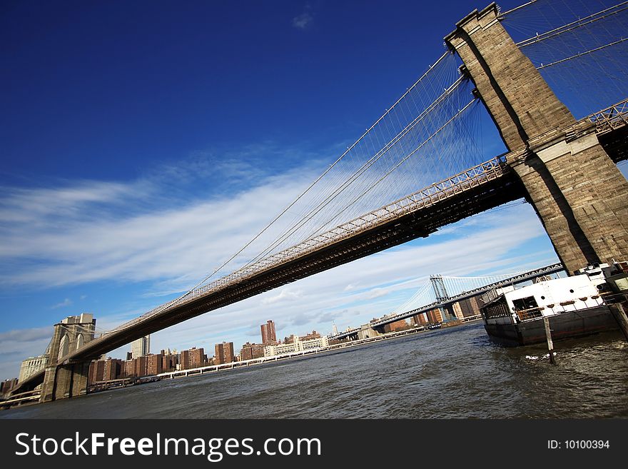 Classical NY - view to Brooklyn bridge