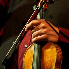 Artist Waiting For Playing On The Violin Stock Image Artist Waiting For Playing On The Violin Stock Image