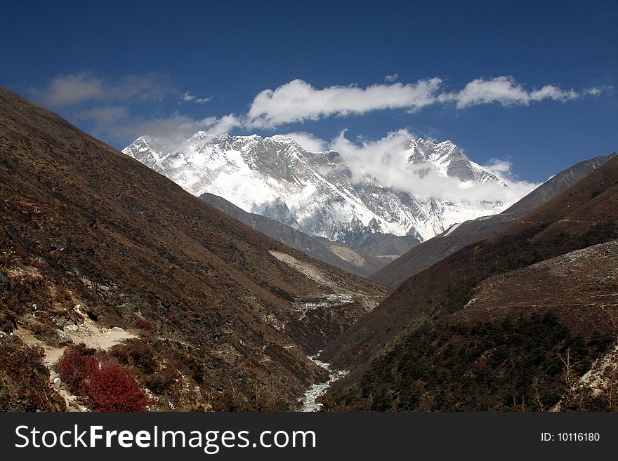View to the Lhotse Wall