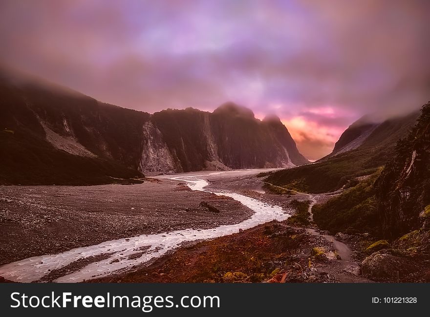 Highland, Sky, Geological Phenomenon, Mountain