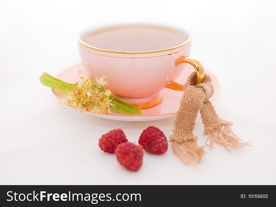 Cup tea raspberry useful from cold