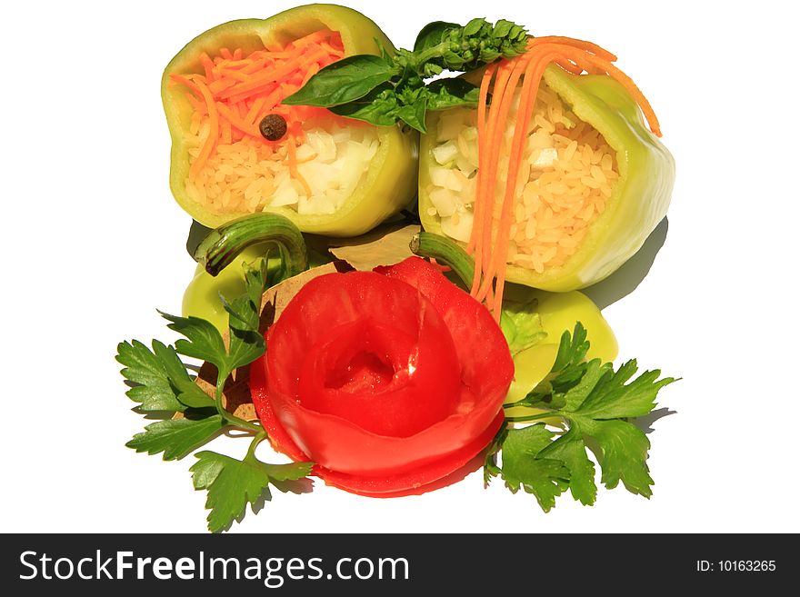 Sweet peppers and ingredients for meat, vylozhennye on a plate and decorated with roses from tomatoes. Sweet peppers and ingredients for meat, vylozhennye on a plate and decorated with roses from tomatoes