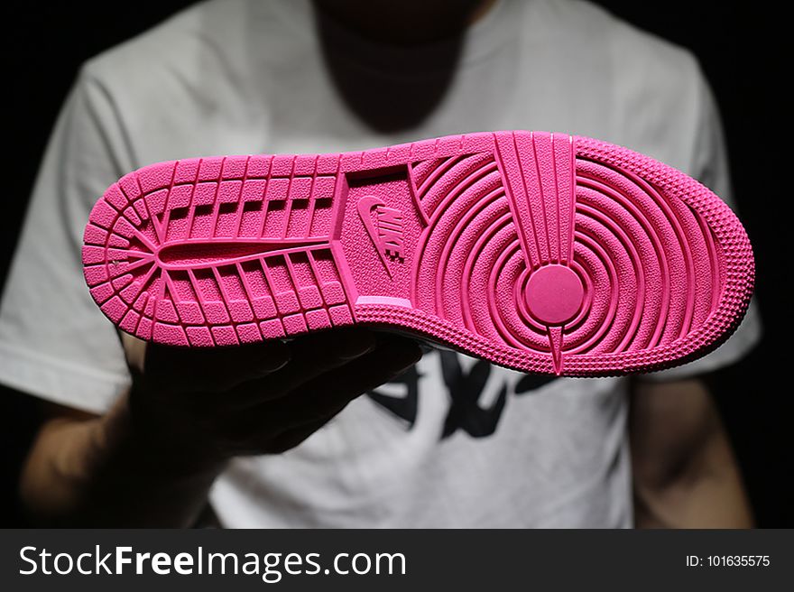 Air Jordan 1 Black Pink Women Shoes. Air Jordan 1 Black Pink Women Shoes