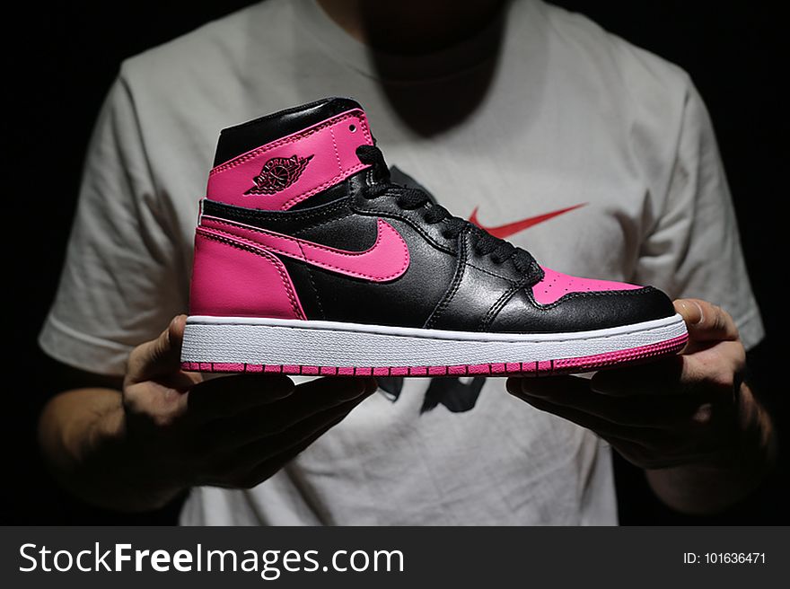 Air Jordan 1 Black Pink Women Shoes. Air Jordan 1 Black Pink Women Shoes