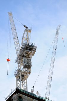 Two Construction Cranes Royalty Free Stock Photos Two Construction Cranes Royalty Free Stock Photos