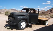 Abandoned Truck Royalty Free Stock Photos Abandoned Truck Royalty Free Stock Photos