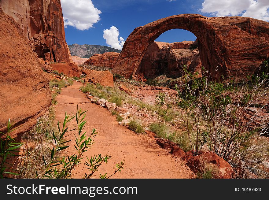 Picture of the Rainbow Bridge National Monument