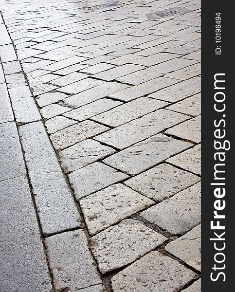 Paving a square slabs of stone