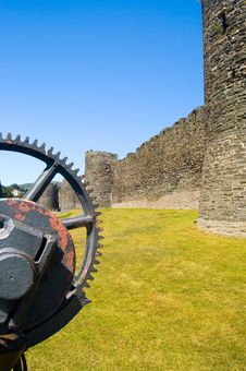Gear Wheel And Castle Royalty Free Stock Photo
