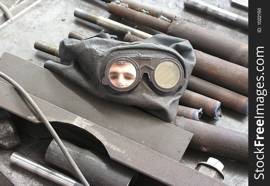 Protective mask visor for arc welder. Protective mask visor for arc welder.