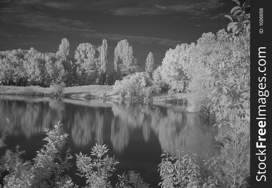 Lake in infra red mode