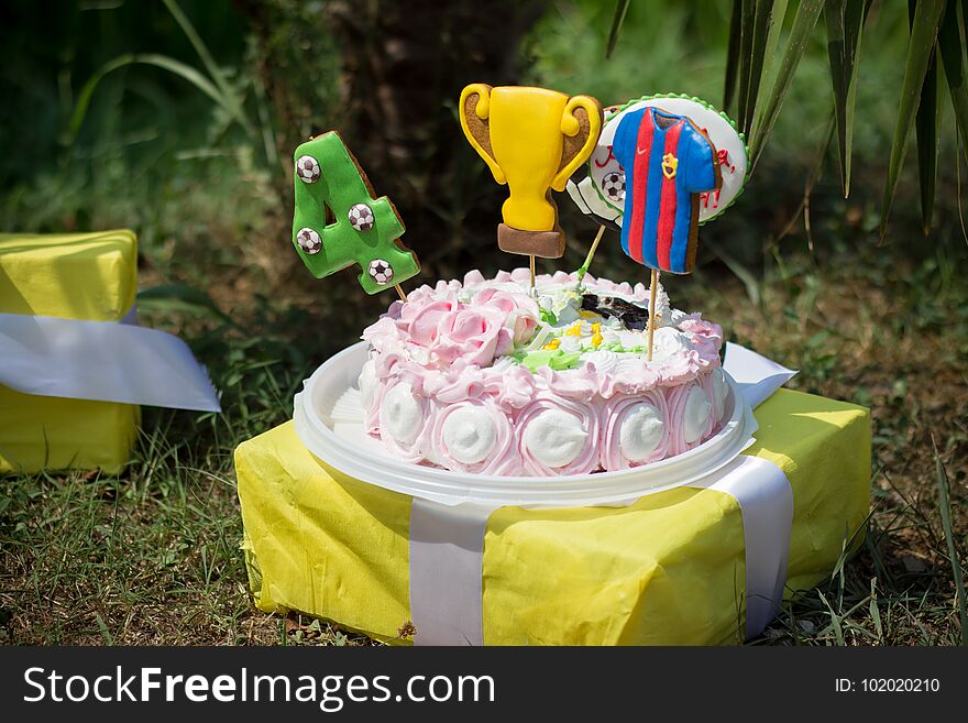 Cake with football theme for the birthday of the child. Cake with football theme for the birthday of the child