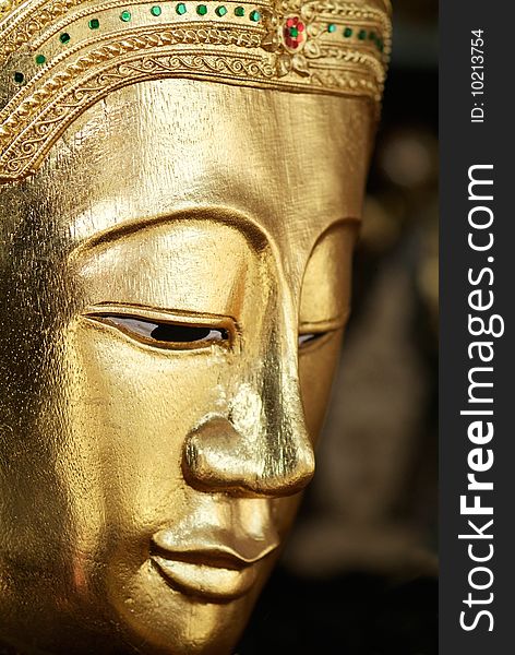 Golden Buddha image
