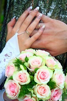 Hands Rings And Bouquet Stock Photography Hands Rings And Bouquet Stock Photography