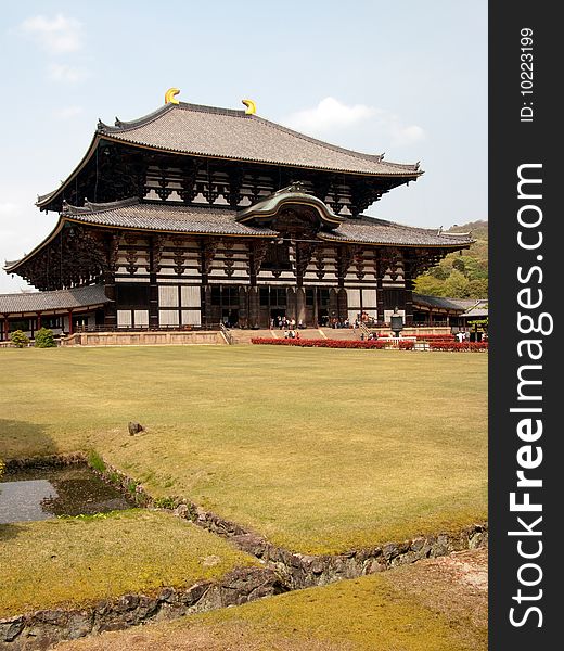 Nara Todaiji temple is the largest existing wooden structure in the world with a 16 meters statue of Buddha. Nara Todaiji temple is the largest existing wooden structure in the world with a 16 meters statue of Buddha