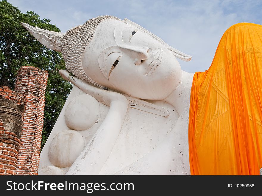 Reclining Buddha image in Wat Khun In Pramoon, Thailand. Reclining Buddha image in Wat Khun In Pramoon, Thailand