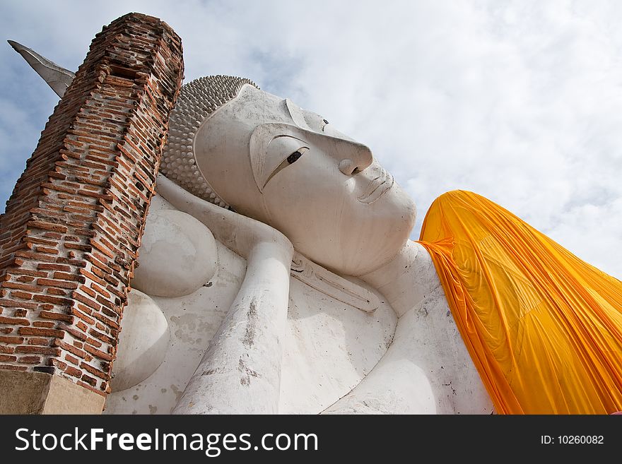Reclining Buddha image in Wat Khun In Pramoon, Thailand. Reclining Buddha image in Wat Khun In Pramoon, Thailand