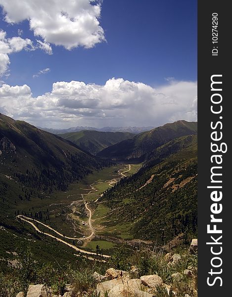 A road in the tibet plateau. A road in the tibet plateau