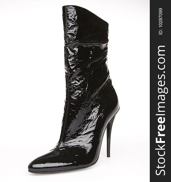 Dark black boots for fashion addicted woman