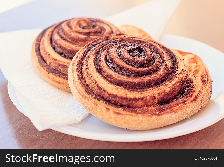 Cinnamon Roll, Baked Goods, Danish Pastry, Food