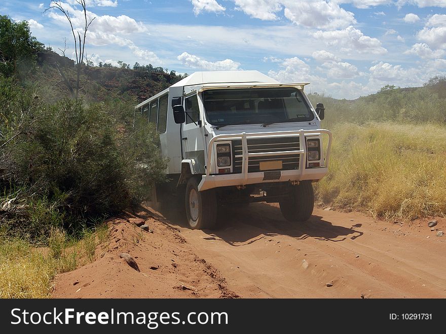 Car in Australian desert