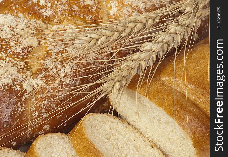 Bread  and ears of wheat