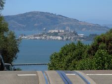 Alcatraz Island From Lombard Street Royalty Free Stock Photography Alcatraz Island From Lombard Street Royalty Free Stock Photography