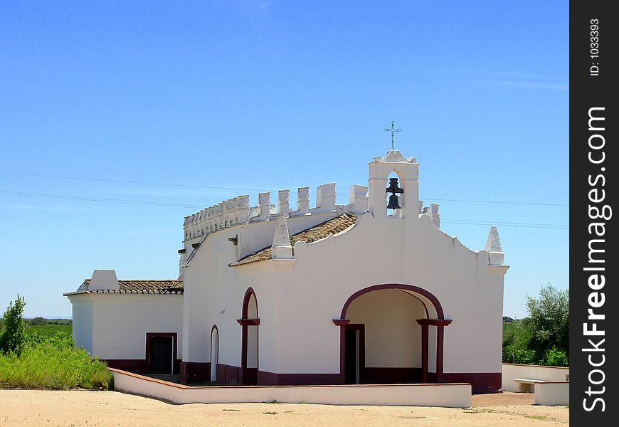 Ermida of century XVI, constructed in the Farm of the EsporÃ£o in Reguengos de Monsaraz. Ermida of century XVI, constructed in the Farm of the EsporÃ£o in Reguengos de Monsaraz.