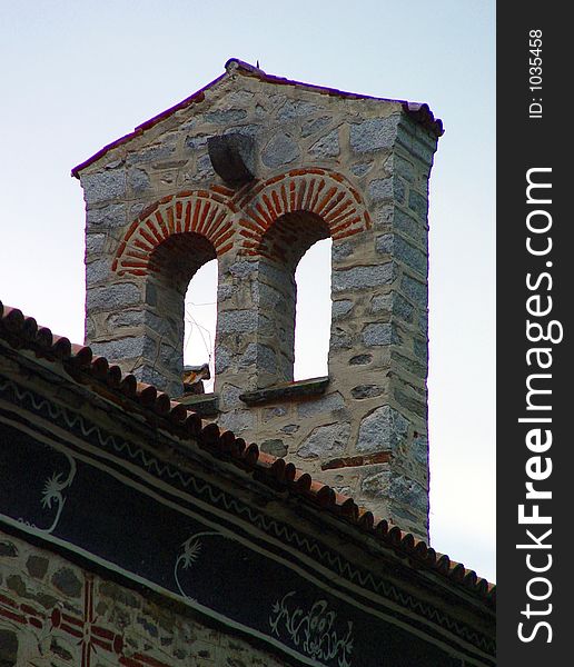 Stone wall in the roof