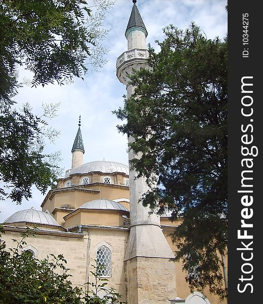 Istoriko - An architectural monument a Muslim mosque the Khan-dzhami