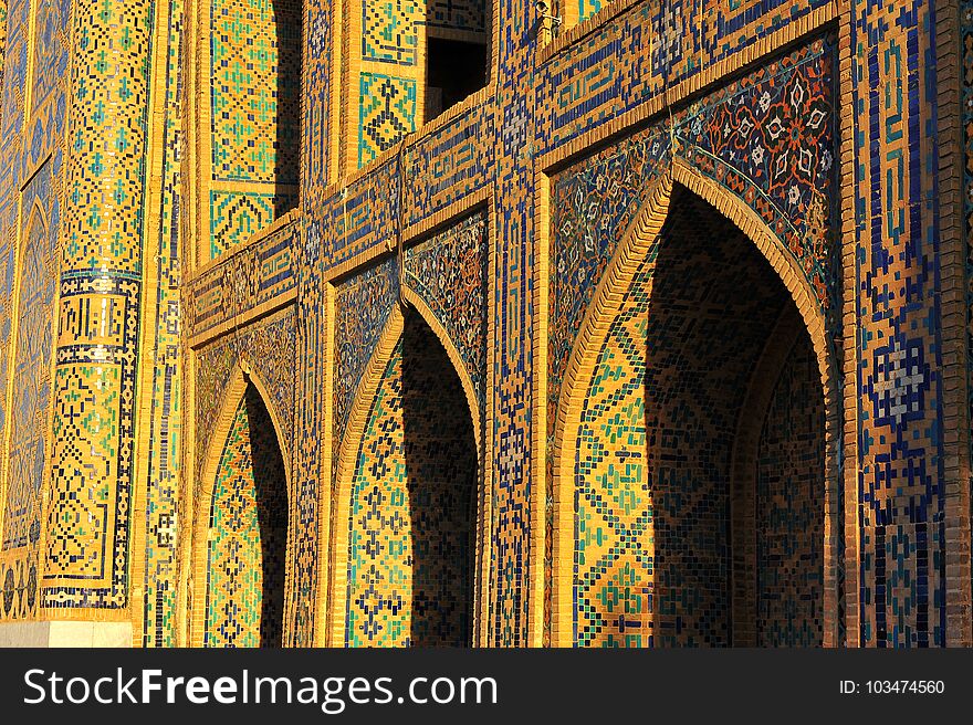 Samarkand: the arches of Registan