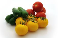 Yellow Tomatos, Red Tomatos, Cucumbers Royalty Free Stock Images Yellow Tomatos, Red Tomatos, Cucumbers Royalty Free Stock Images