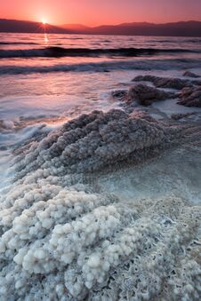 Dead Sea Sunrise Over Salt Crystals Shore - Nature Of Israel Royalty Free Stock Images