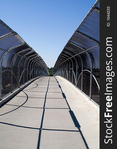 Pedestrian bridge