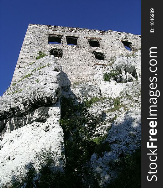 Ruins of castle in Ogrodzieniec (Poland)