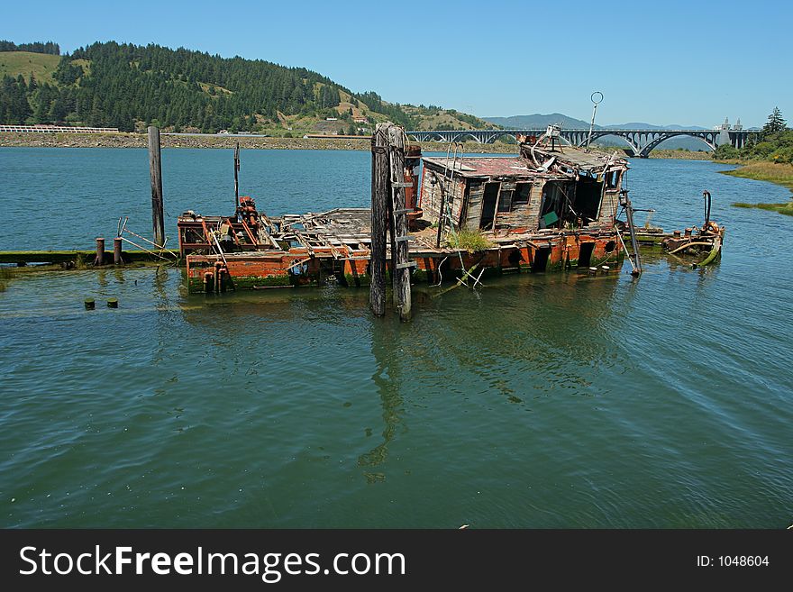 Wreck of Mary D. Hume at Gold Beach, Oregon
